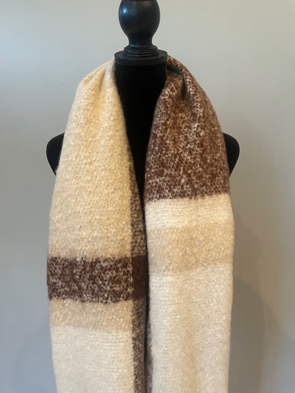 Cozy Neutral Block Stripe Scarf in Cream and Brown like new -warm